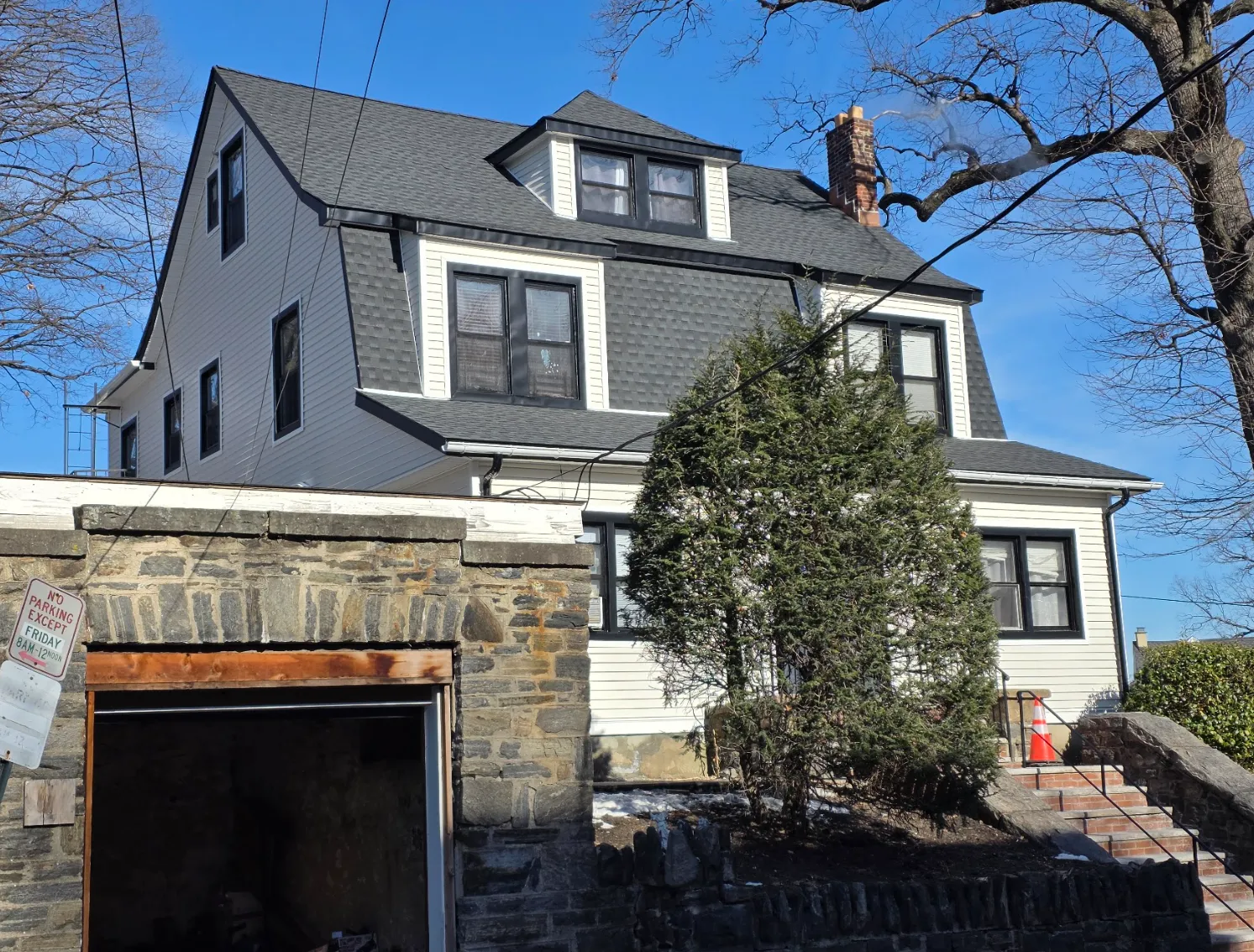 Home after a full re-roofing project